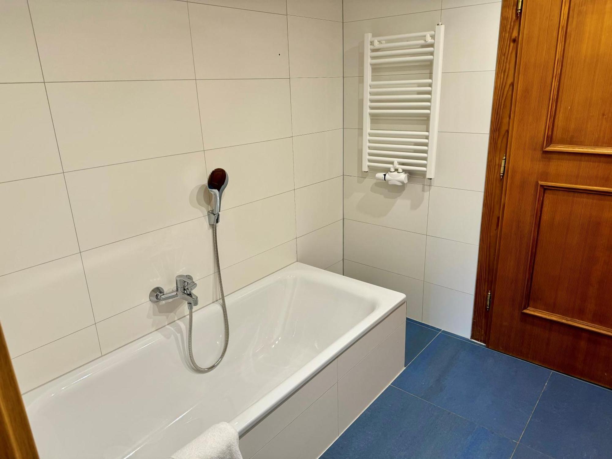 Alpenlodge, Ferienwohnung 3 蒂尔塞 外观 照片